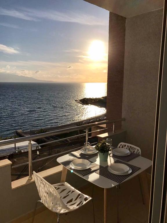 Skyfall Apartment Sarandë 外观 照片