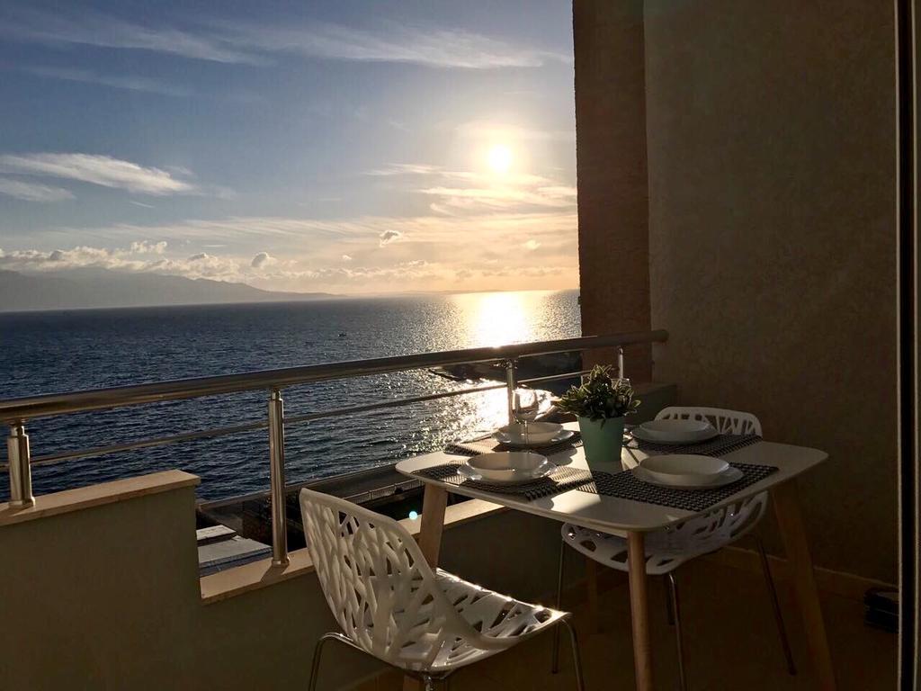 Skyfall Apartment Sarandë 外观 照片