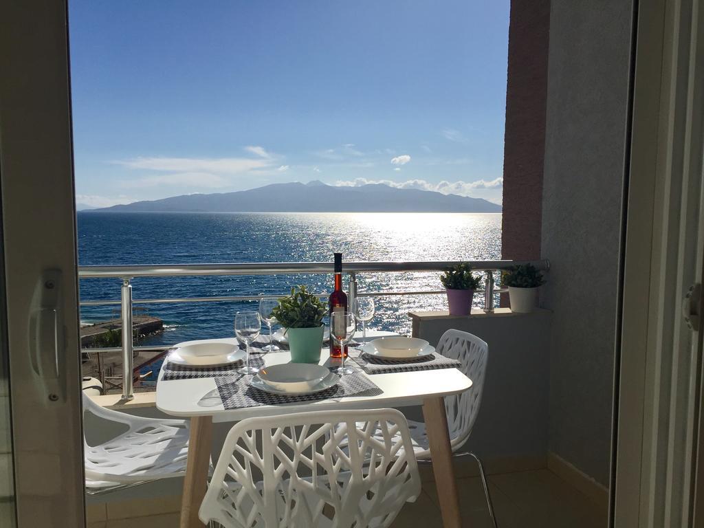 Skyfall Apartment Sarandë 外观 照片