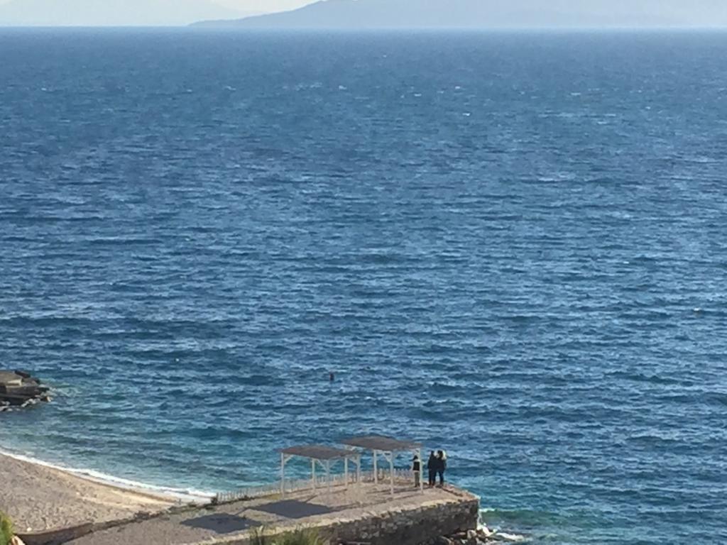Skyfall Apartment Sarandë 外观 照片