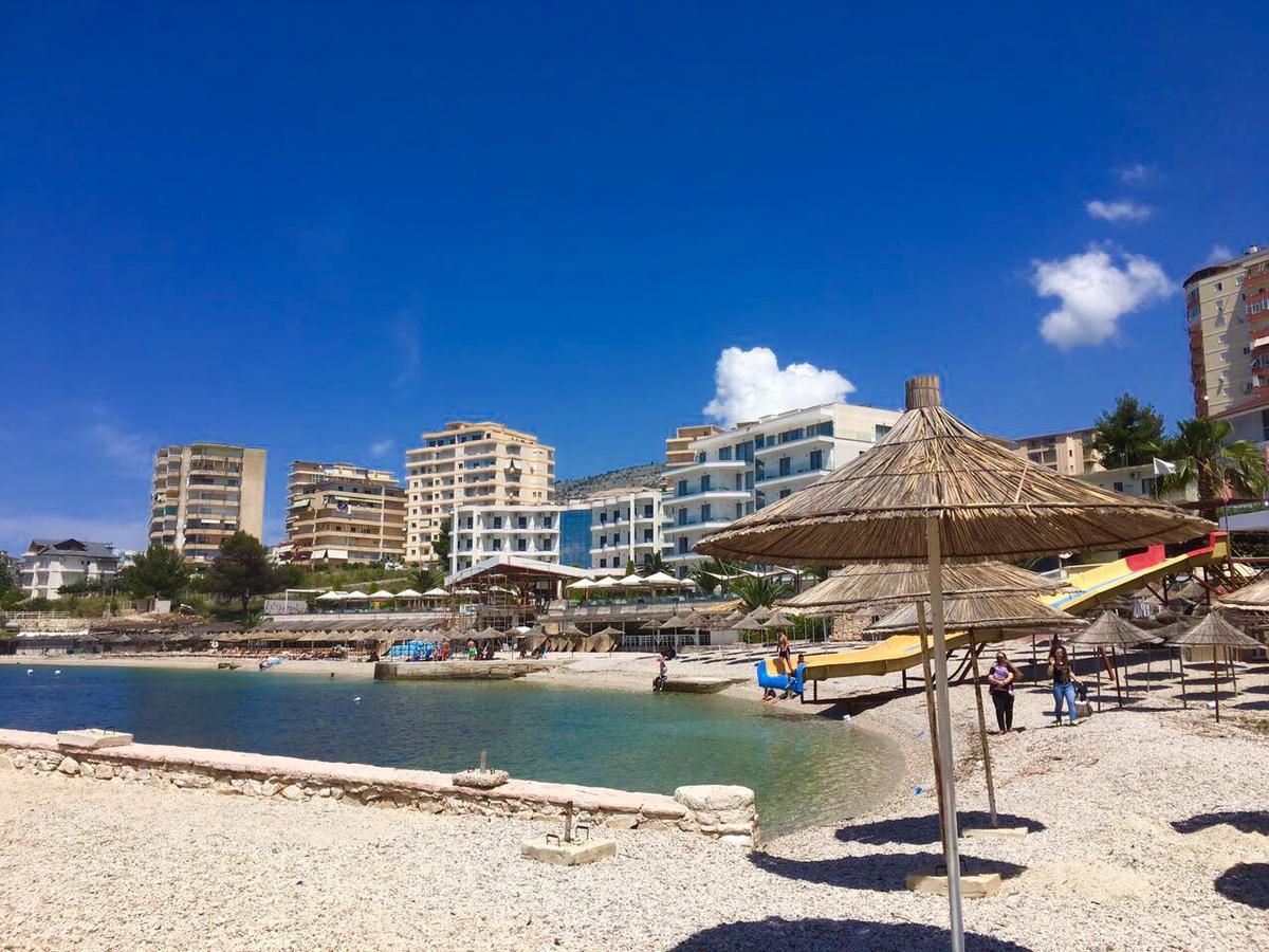 Skyfall Apartment Sarandë 外观 照片