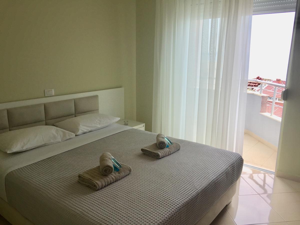 Skyfall Apartment Sarandë 外观 照片